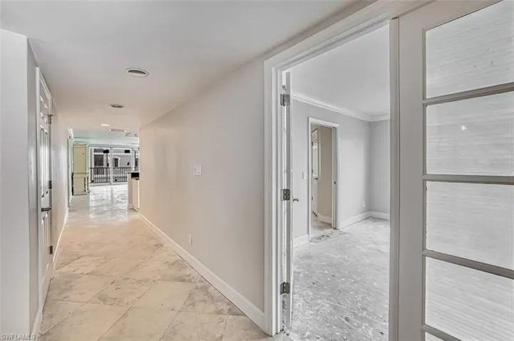 Hall to Den/Office