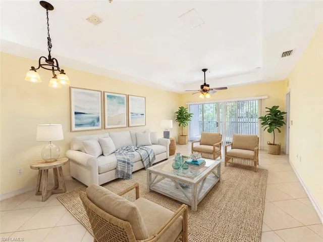 7811 Regal Heron Cir # 4, Naples, Florida 34104