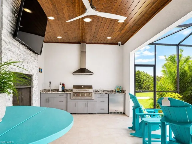 4001 Lea Marie Island Dr, Port Charlotte, Florida 33952