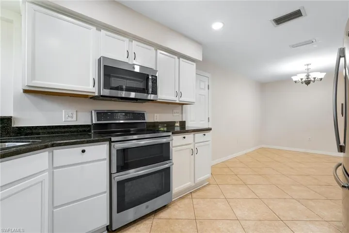 1505  Paloma  DR, Fort Myers, FL 33901