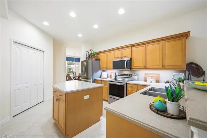 20480 Torre Del Lago St, Estero, Florida 33928