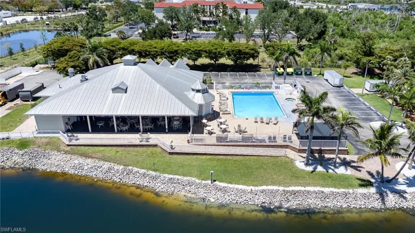 Awesome heated pool/ spa and club house
