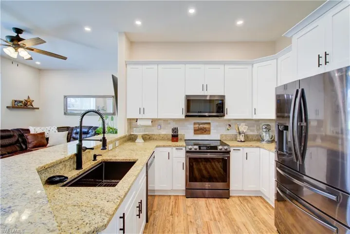3442 Allegheny Ct, Naples, Florida 34120