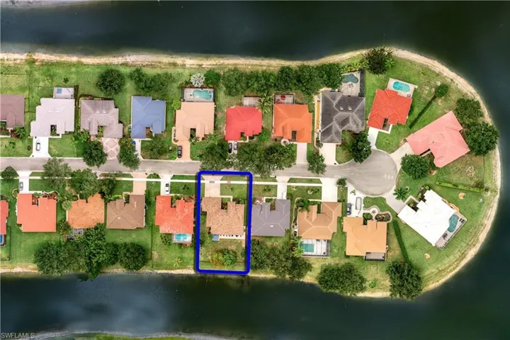 3442 Allegheny Ct, Naples, Florida 34120