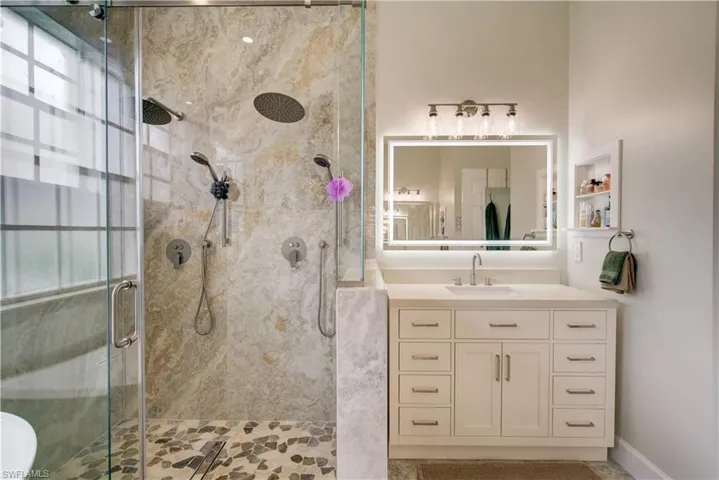 3442 Allegheny Ct, Naples, Florida 34120