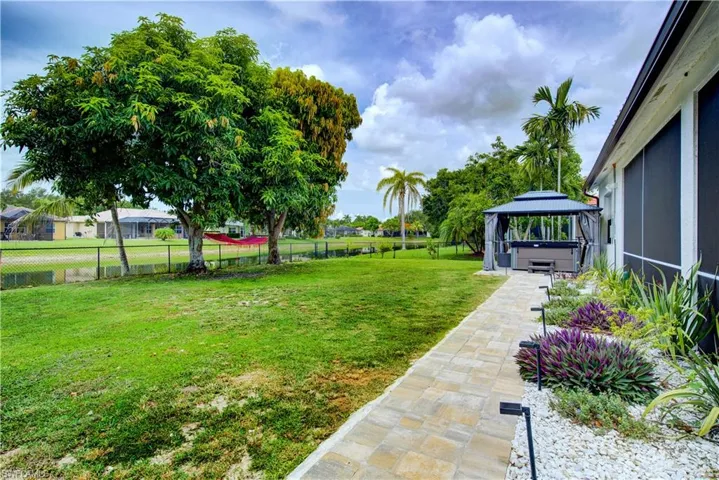 3442 Allegheny Ct, Naples, Florida 34120