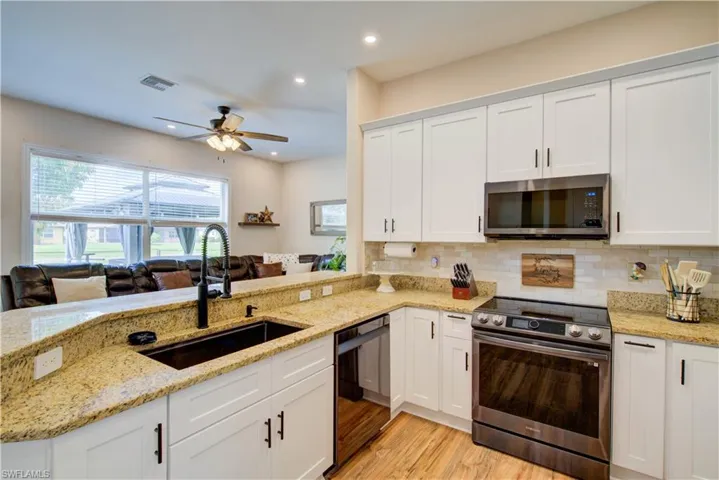 3442 Allegheny Ct, Naples, Florida 34120