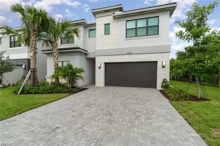 12750 Woodbury Dr, Estero, Florida 33928