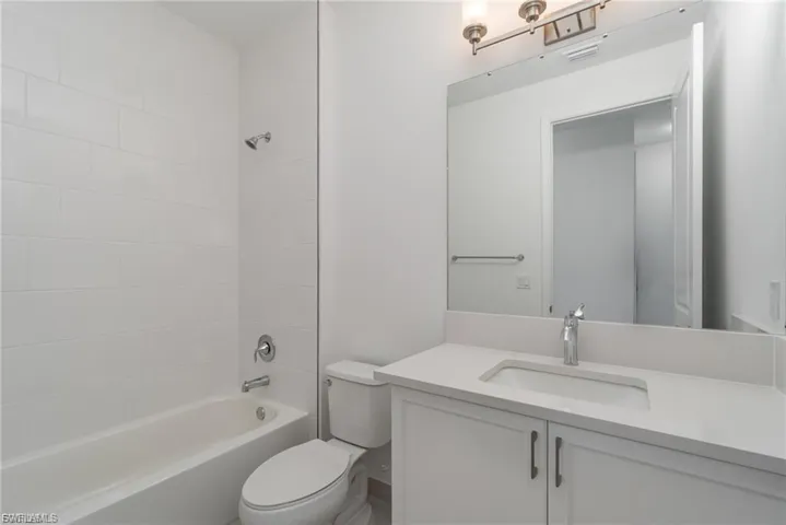 12750 Woodbury Dr, Estero, Florida 33928
