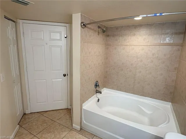 4121 Residence Dr Residence Dr 305, Fort Myers, Florida 33901
