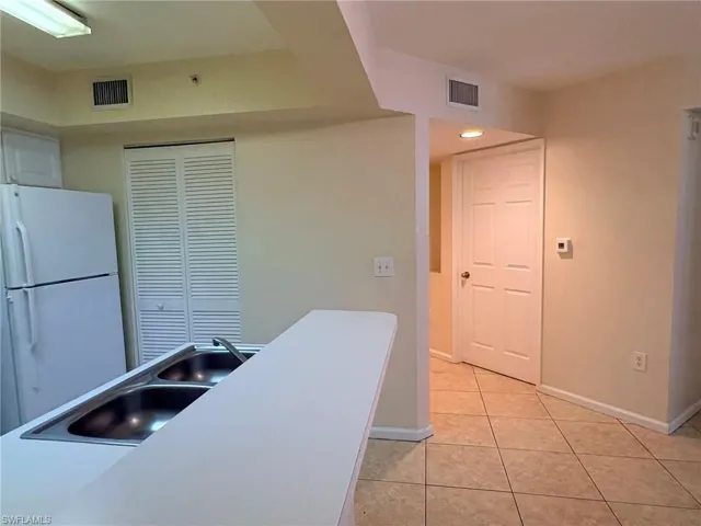 4121 Residence Dr Residence Dr 305, Fort Myers, Florida 33901