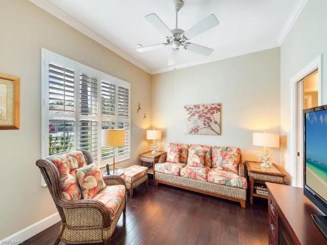 16083  Parque  LN, Naples, FL 34110