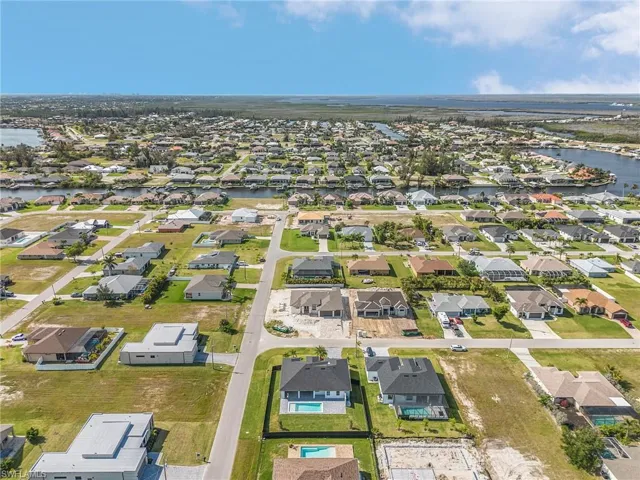 3719 SW 1st  TER, Cape Coral, FL 33991