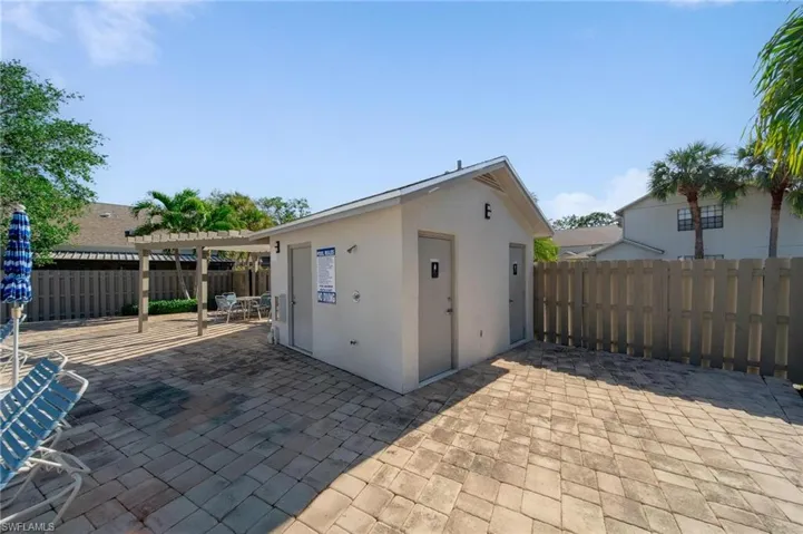 820  Meadowland  DR, Naples, FL 34108