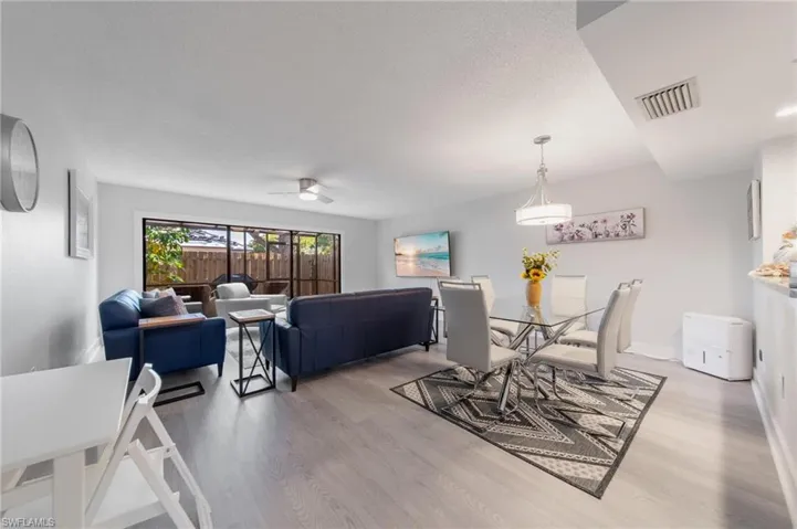 820  Meadowland  DR, Naples, FL 34108