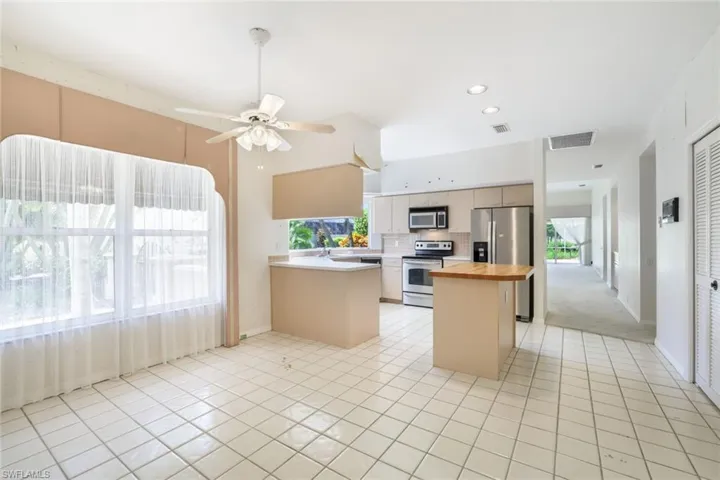 11718 Quail Village Way # 17, Naples Fl 34119