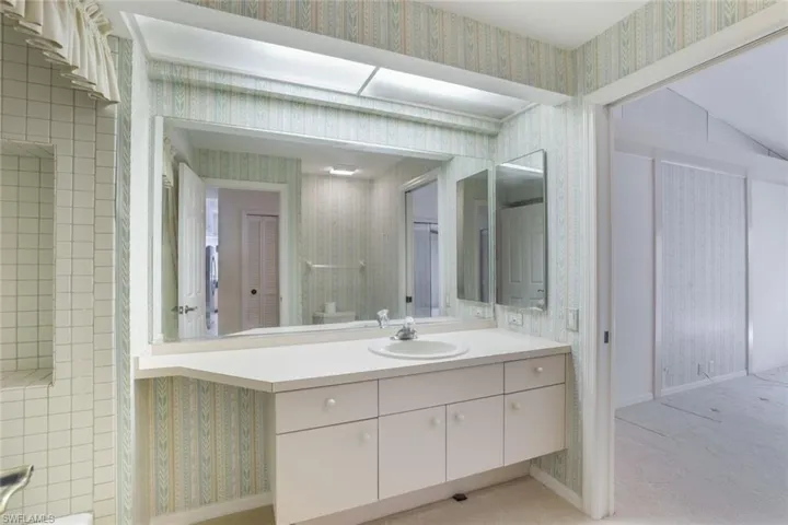 11718 Quail Village Way # 17, Naples Fl 34119