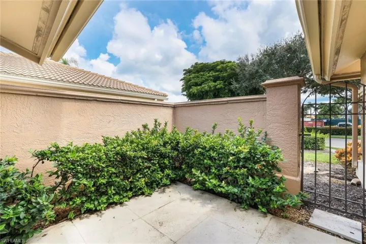 11718 Quail Village Way # 17, Naples Fl 34119