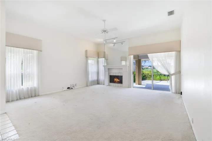 11718 Quail Village Way # 17, Naples Fl 34119