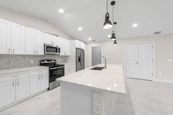 2619  23rd SW ST, Lehigh Acres, FL 33976