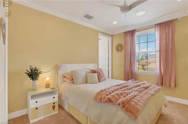 6598  Monterey  PT, Naples, FL 34105