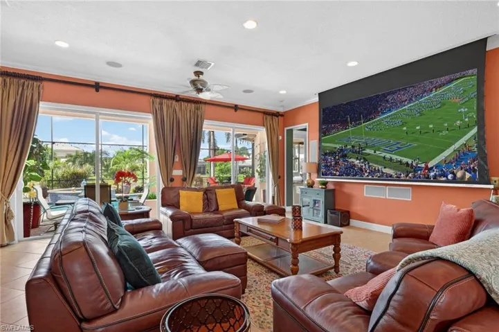6598  Monterey  PT, Naples, FL 34105