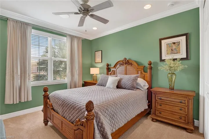 6598  Monterey  PT, Naples, FL 34105