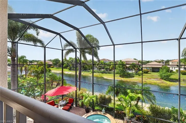 6598  Monterey  PT, Naples, FL 34105