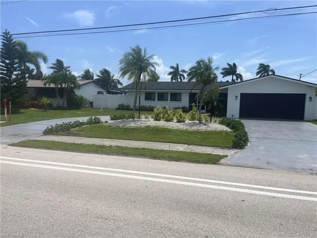4943 Pelican Blvd, Cape Coral, Florida 33914