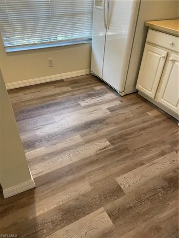 NEW FLOORS 4/19