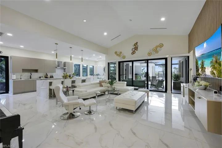 4231 Nw 12th Ln, Cape Coral, Florida 33993