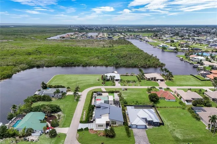 4231 Nw 12th Ln, Cape Coral, Florida 33993