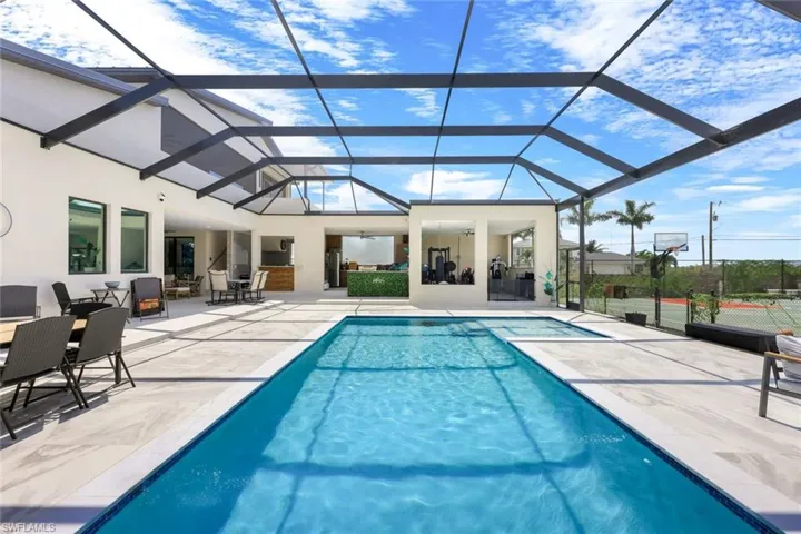 4231 Nw 12th Ln, Cape Coral, Florida 33993