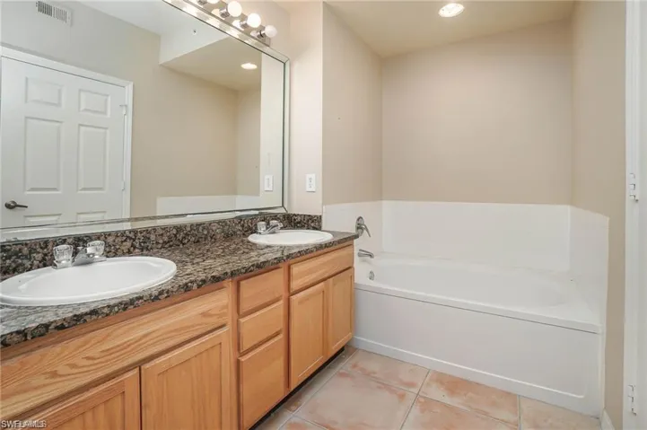 7985  Preserve  CIR, Naples, FL 34119