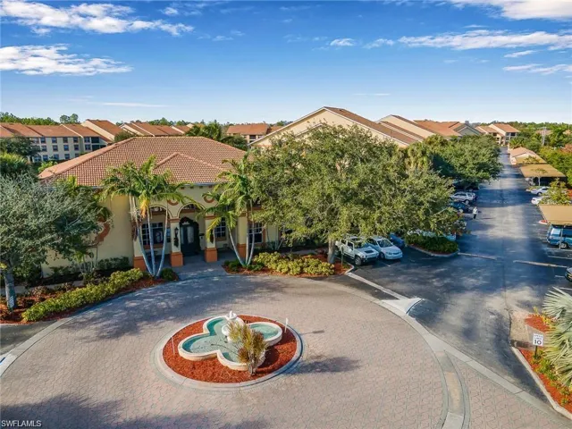 7985  Preserve  CIR, Naples, FL 34119