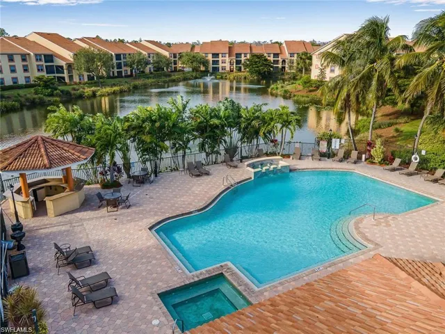 7985  Preserve  CIR, Naples, FL 34119