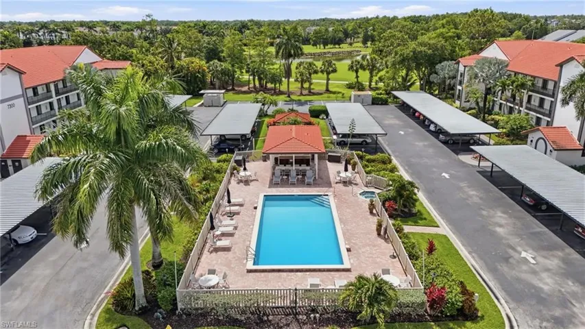 7300 Coventry Ct 606, Naples, Florida 34104