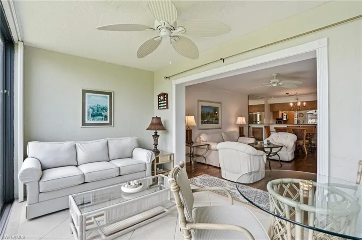 7300 Coventry Ct 606, Naples, Florida 34104