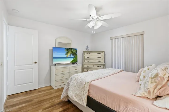 7300 Coventry Ct 606, Naples, Florida 34104