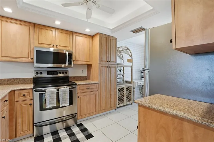7300 Coventry Ct 606, Naples, Florida 34104