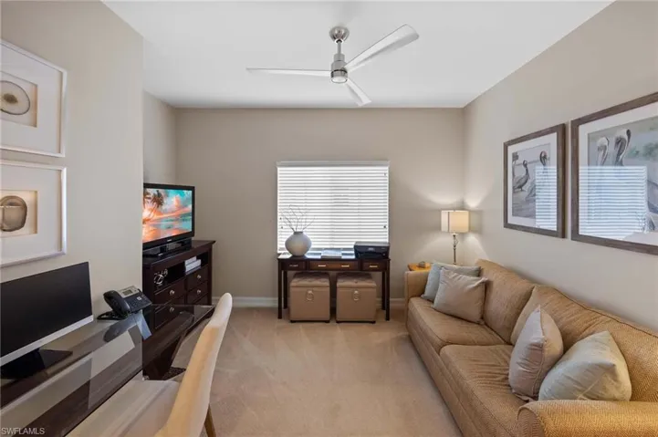 9113  Michael  CIR, Naples, FL 34113