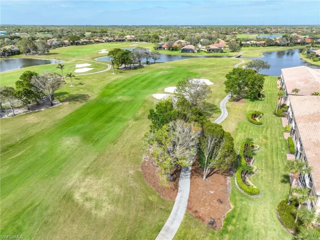 9113  Michael  CIR, Naples, FL 34113