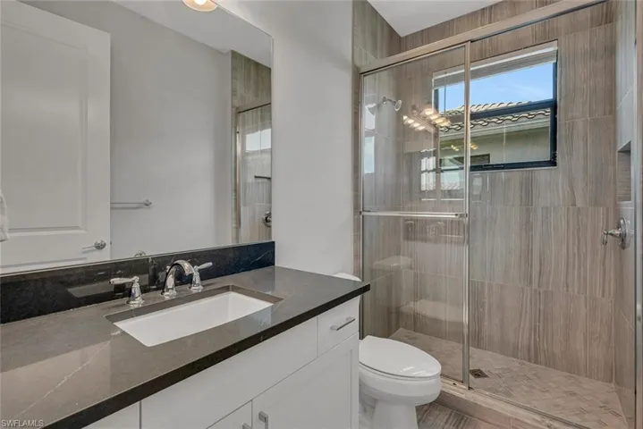 Bathroom 2 (upstairs)