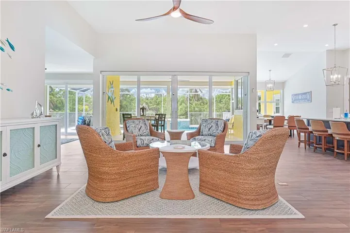 335 Cowry Ct, Sanibel, Florida 33957