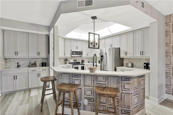 Breakfast Bar