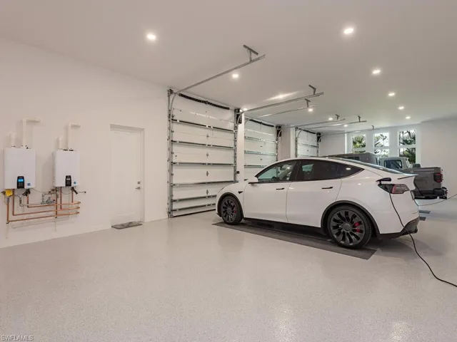 Side Load Garage