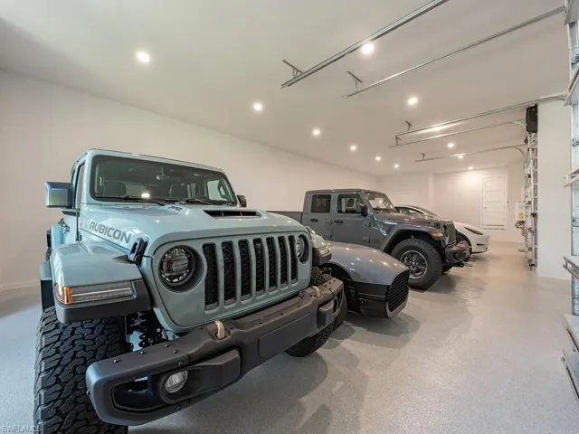 Side Load Garage