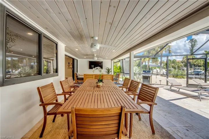 1022 Lindgren Blvd, Sanibel, Florida 33957