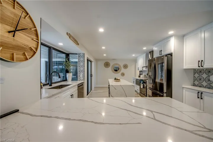 1022 Lindgren Blvd, Sanibel, Florida 33957