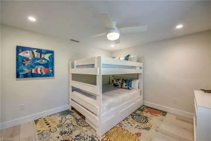 1022 Lindgren Blvd, Sanibel, Florida 33957